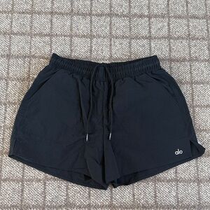 Like New - Alo Alumni Short Size S Black